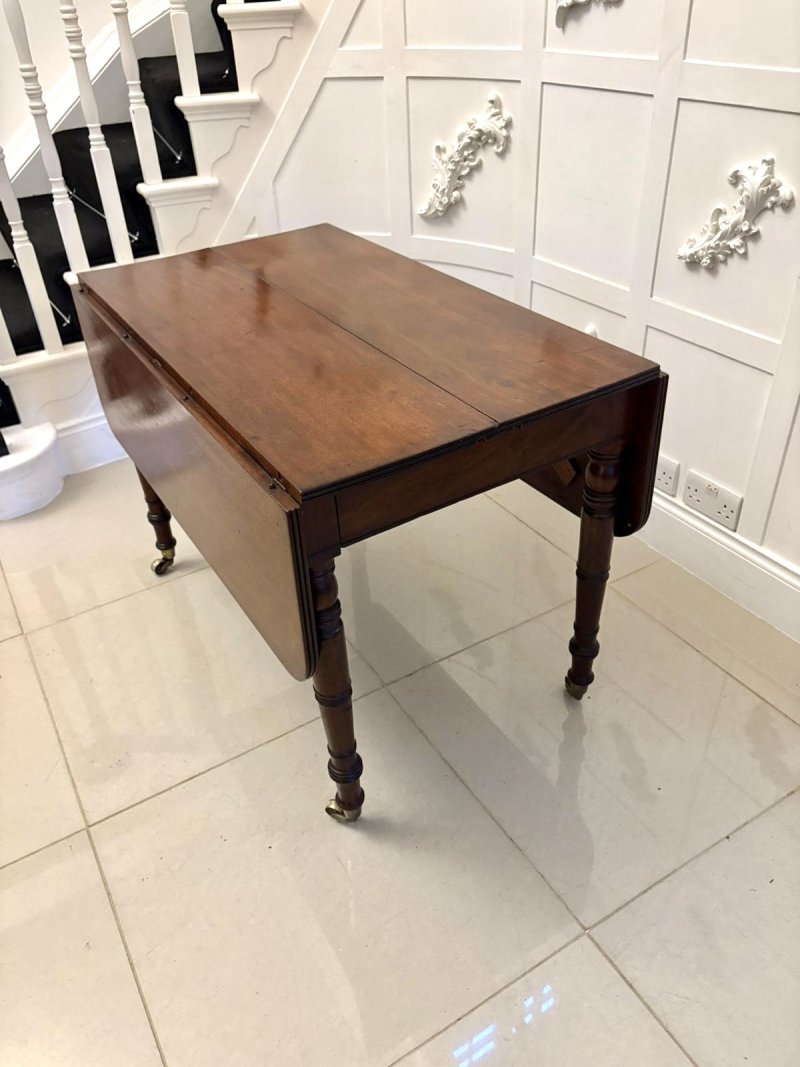 Unusual Antique 8 Seater George III Quality Mahogany Extending Pembroke Dining Table - Image 5